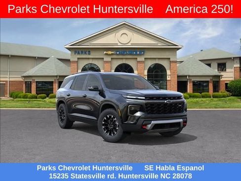 New 2026 Chevrolet Traverse Z71 w/ Enhanced Driving Package AWD/4WD image 2