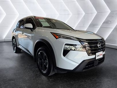 Used 2024 Nissan Rogue SV