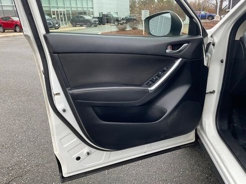 Used 2016 MAZDA CX-5 Touring image 9