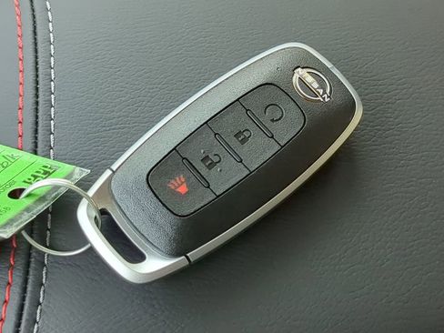 New 2026 Nissan Kicks SR w/ SR Premium Package image 29