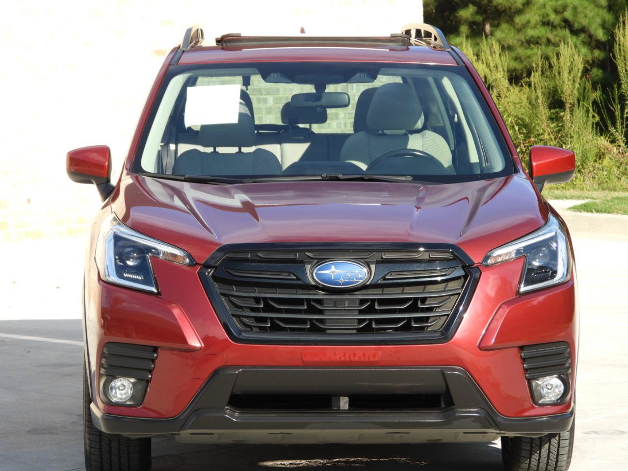 Used 2023 Subaru Forester Premium AWD/4WD image 45