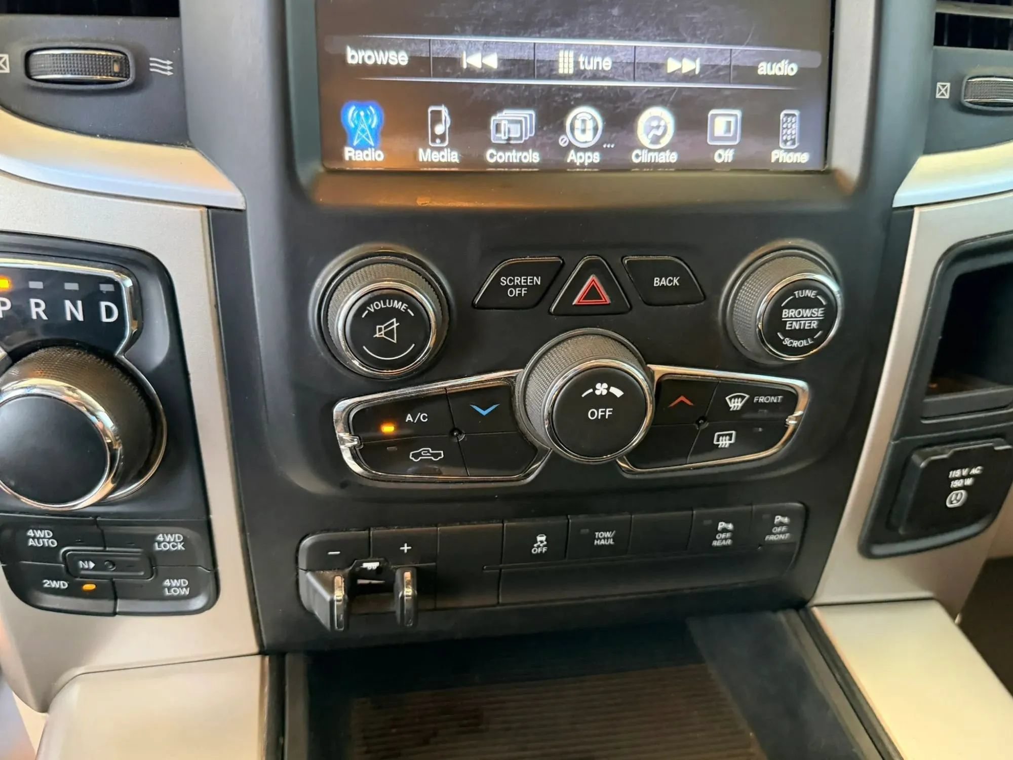 Used 2014 RAM 1500 Lone Star AWD/4WD image 19