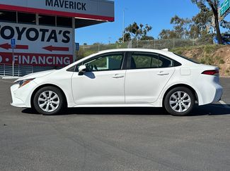 Used 2024 Toyota Corolla LE video 2