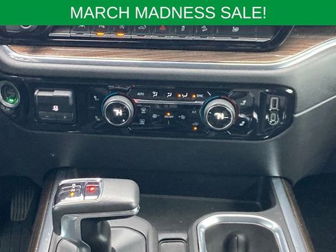 Used 2022 Chevrolet Silverado 1500 LT Trail Boss w/ LT Trail Boss Premium Package image 18