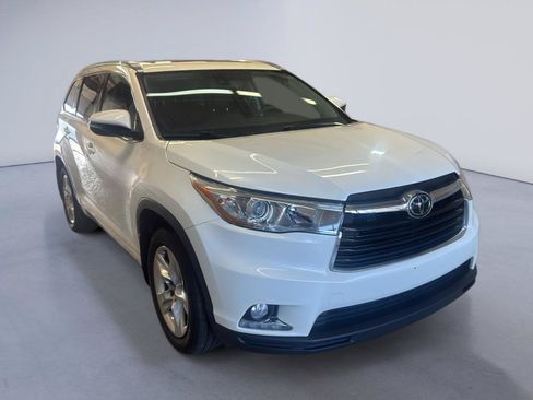 Used 2016 Toyota Highlander Limited Platinum AWD/4WD image 1