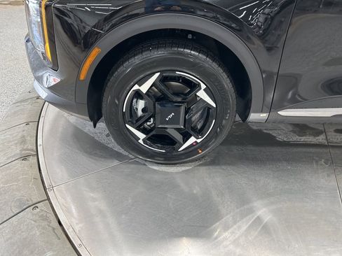 New 2026 Kia Sportage EX image 31