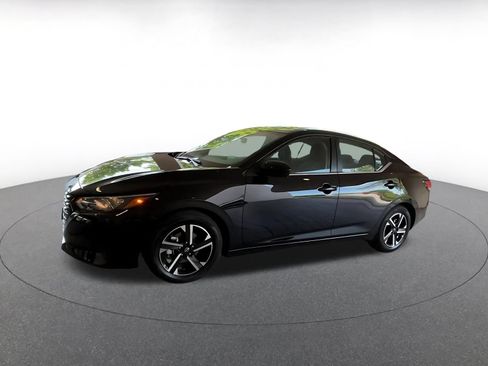 Used 2025 Nissan Sentra SV FWD image 7