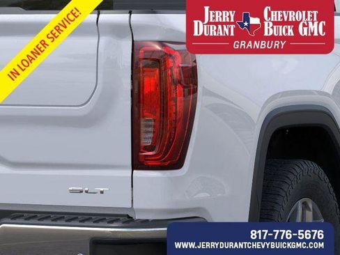New 2026 GMC Sierra 1500 SLT image 11
