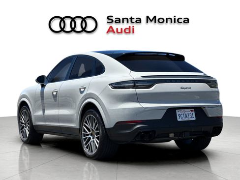 Used 2023 Porsche Cayenne Platinum Edition AWD/4WD image 6