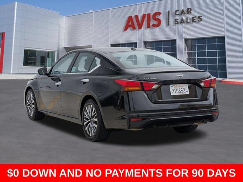 Used 2025 Nissan Altima 2.5 SV FWD image 9