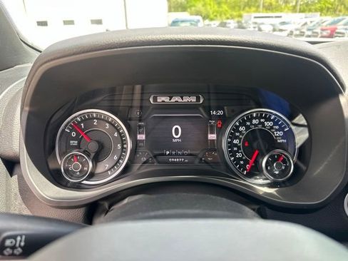 Used 2022 RAM 1500 Big Horn AWD/4WD image 17