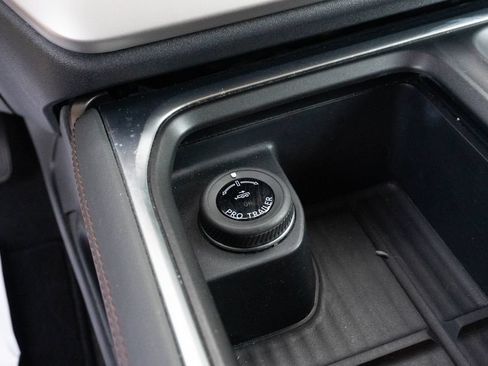 Used 2025 Ford Expedition Max Active RWD image 25