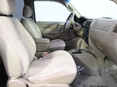 Used 2003 Toyota Tacoma PreRunner w/ SR5 Pkg RWD image 16