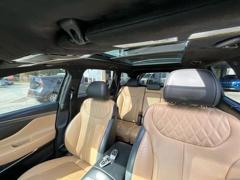 Used 2023 Hyundai Santa Fe Calligraphy image 10