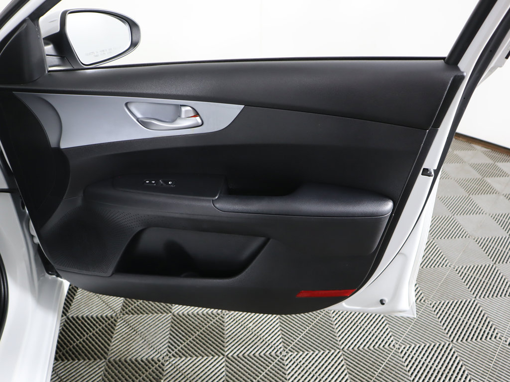 Used 2023 Kia Forte LXS FWD image 20