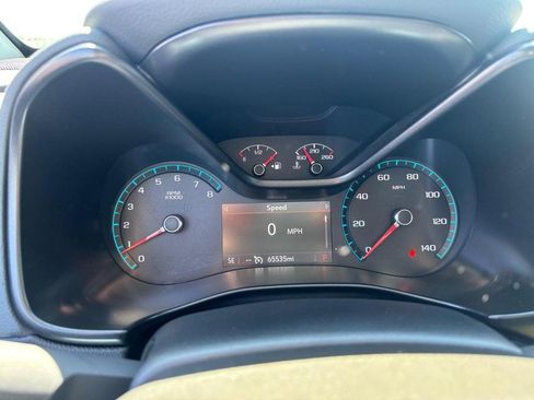 Used 2021 Chevrolet Colorado Z71 w/ Safety Package AWD/4WD image 18