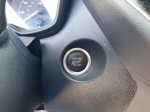 Used 2023 Toyota Corolla Cross LE image 22