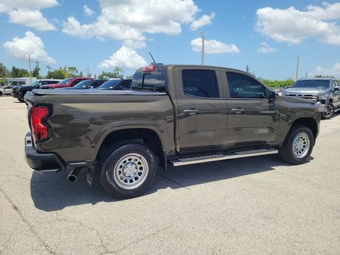 Used 2024 Chevrolet Colorado W/T w/ WT Convenience Package RWD image 4
