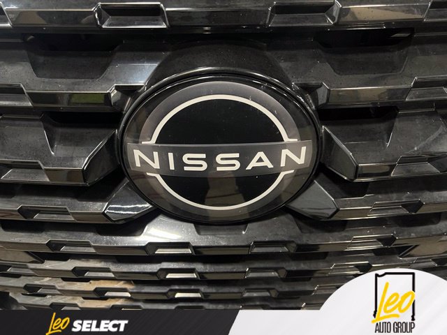 Used 2023 Nissan Kicks S FWD image 9