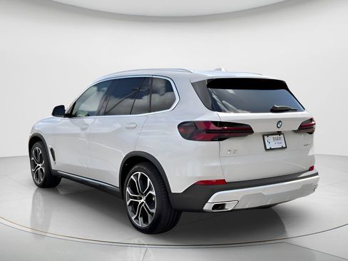 Used 2026 BMW X5 sDrive40i w/ Premium Package RWD image 7