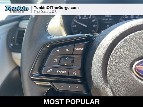 Used 2025 Subaru Forester Premium AWD/4WD image 19