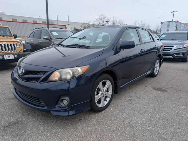 Used 2013 Toyota Corolla S FWD image 3