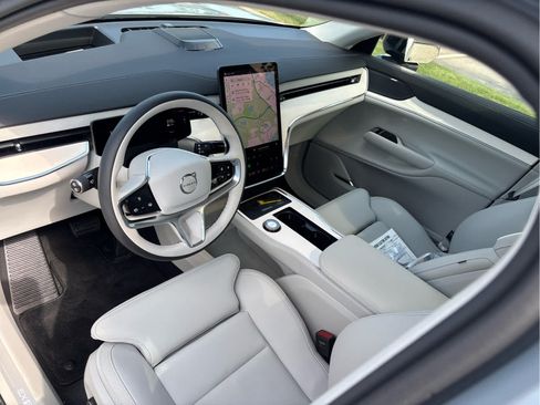 Used 2025 Volvo EX90 Ultra AWD/4WD image 15