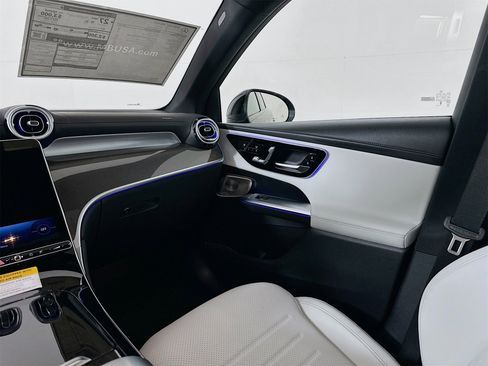 New 2026 Mercedes-Benz GLC 300 GLC 300 image 26
