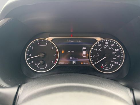 Used 2021 Nissan Sentra SV FWD image 19