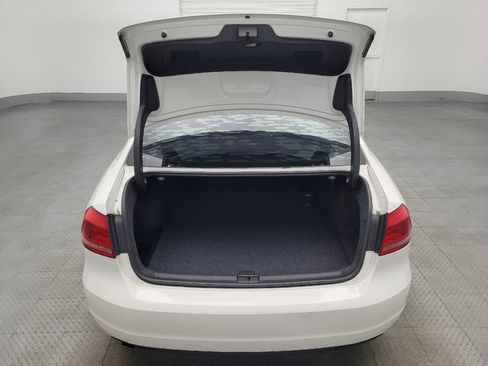 Used 2015 Volkswagen Passat 1.8T S image 29