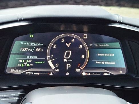 Used 2022 Chevrolet Corvette Stingray Preferred Cpe w/ Z51 Performance Package RWD image 20