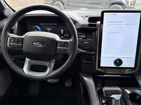 Used 2024 Ford F150 Lightning Lariat image 23