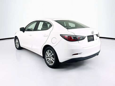Used 2018 Toyota Yaris iA FWD image 5