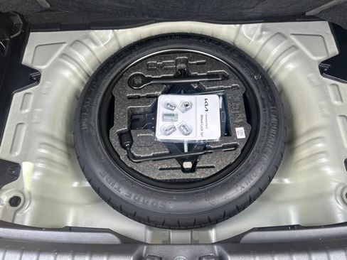 Used 2024 Kia Soul LX w/ Option Group 015 FWD image 20