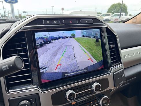 Used 2022 Ford F350 Lariat w/ Lariat Ultimate Package AWD/4WD image 25