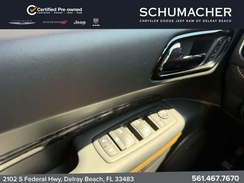 Used 2023 Dodge Durango R/T w/ Hemi Orange Plus Package AWD/4WD image 27