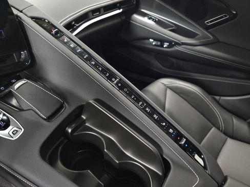 Used 2025 Chevrolet Corvette Stingray Preferred Conv w/ Stealth Interior Trim Package RWD image 34