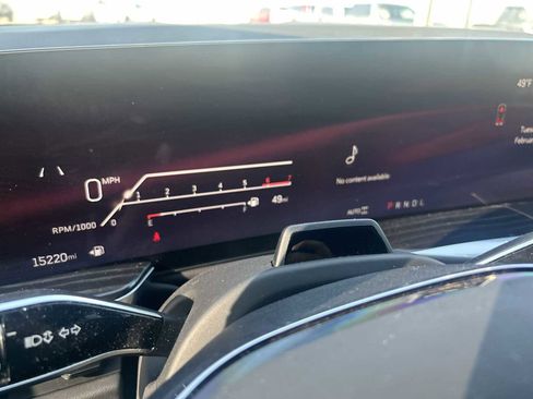 Used 2025 Cadillac Escalade Sport w/ LPO, ONYX Package image 11