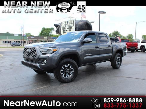 Used 2023 Toyota Tacoma TRD Off-Road AWD/4WD image 1