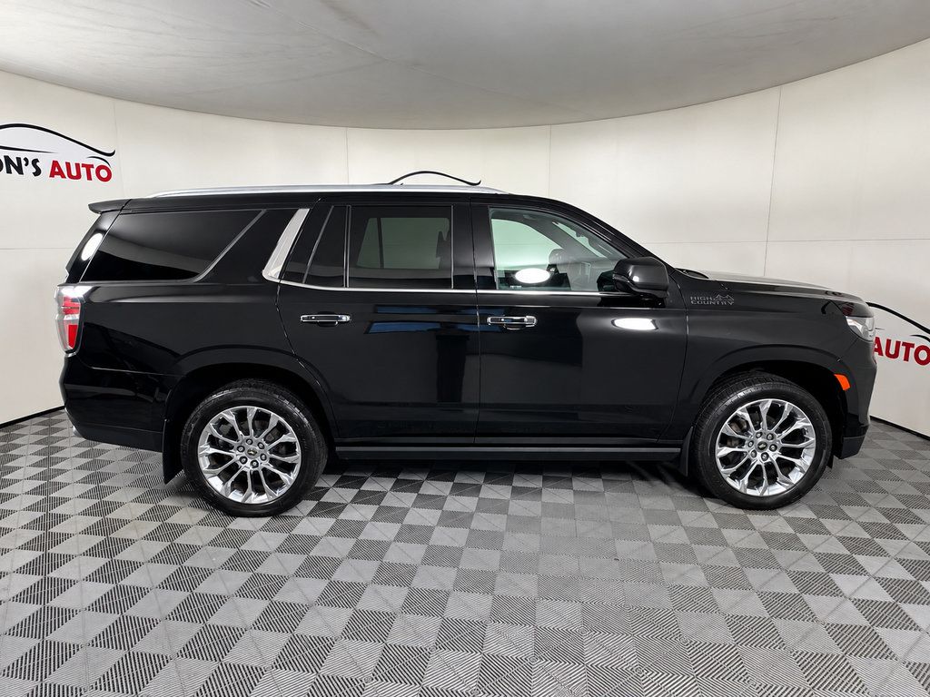 Used 2022 Chevrolet Tahoe High Country AWD/4WD image 10