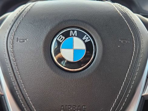 Used 2019 BMW 750i xDrive w/ M Sport Package AWD/4WD image 28