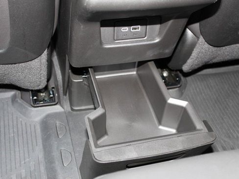 Used 2023 Cadillac XT6 Luxury image 22