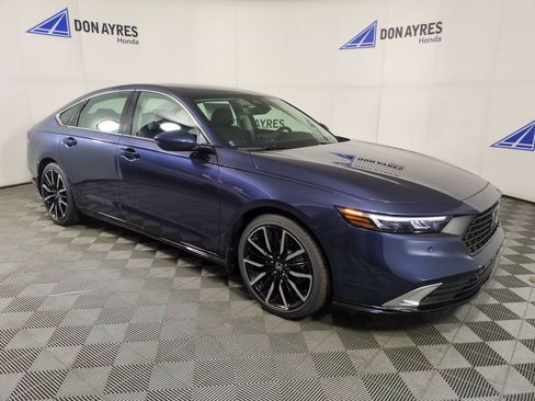 New 2026 Honda Accord Touring image 7