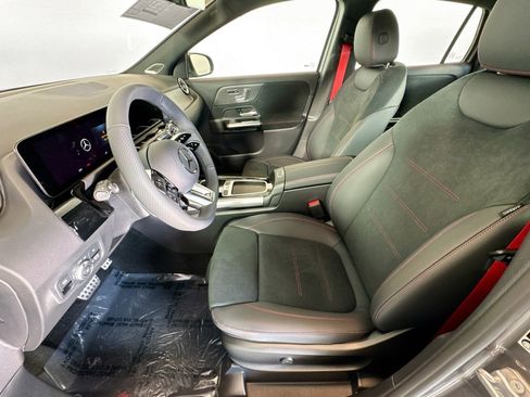 New 2026 Mercedes-Benz GLA 35 AMG 4MATIC image 19