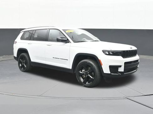 Used 2023 Jeep Grand Cherokee L Laredo AWD/4WD image 18