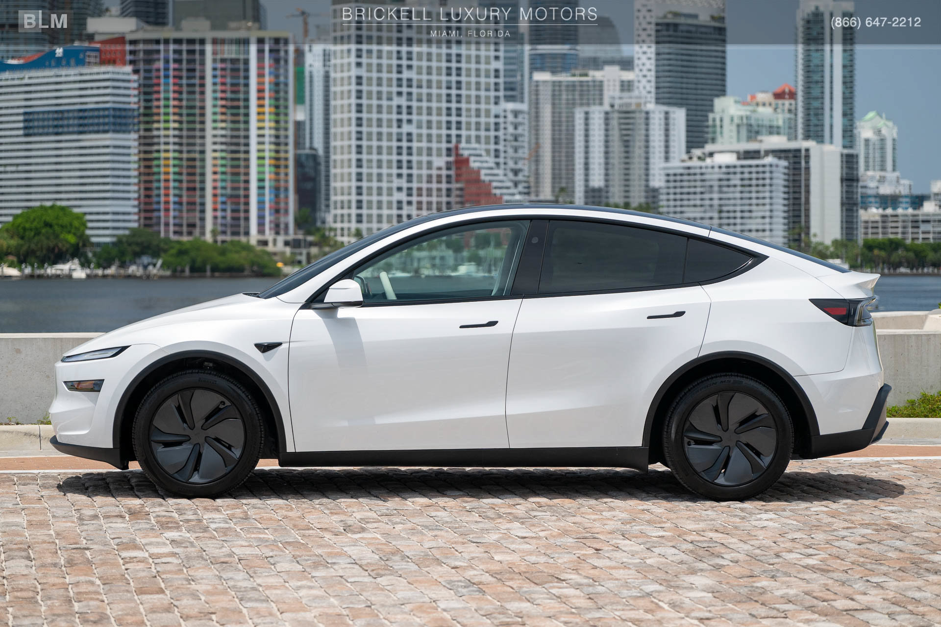 Used 2026 Tesla Model Y Long Range AWD/4WD image 9