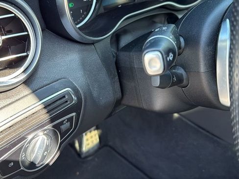 Used 2019 Mercedes-Benz C 300 Sedan image 23