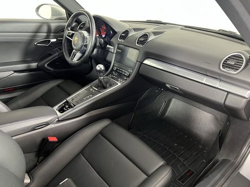 Certified 2022 Porsche 718 Cayman S image 19