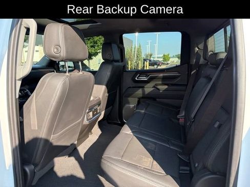 Used 2024 GMC Sierra 1500 Denali AWD/4WD image 10