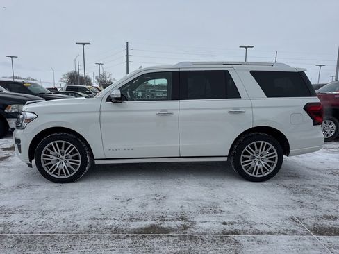 Certified 2023 Ford Expedition Platinum image 26